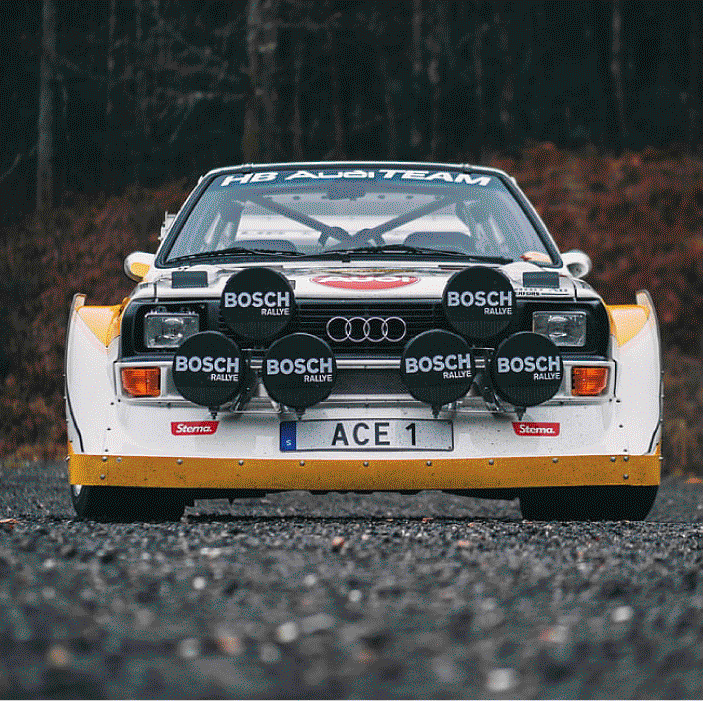 Audi quattro s.1 de frente